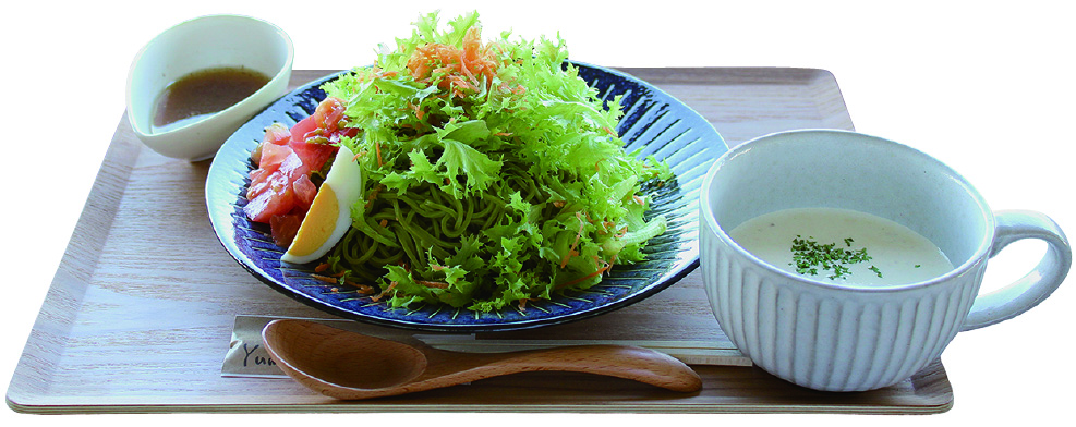 茶そばサラダ