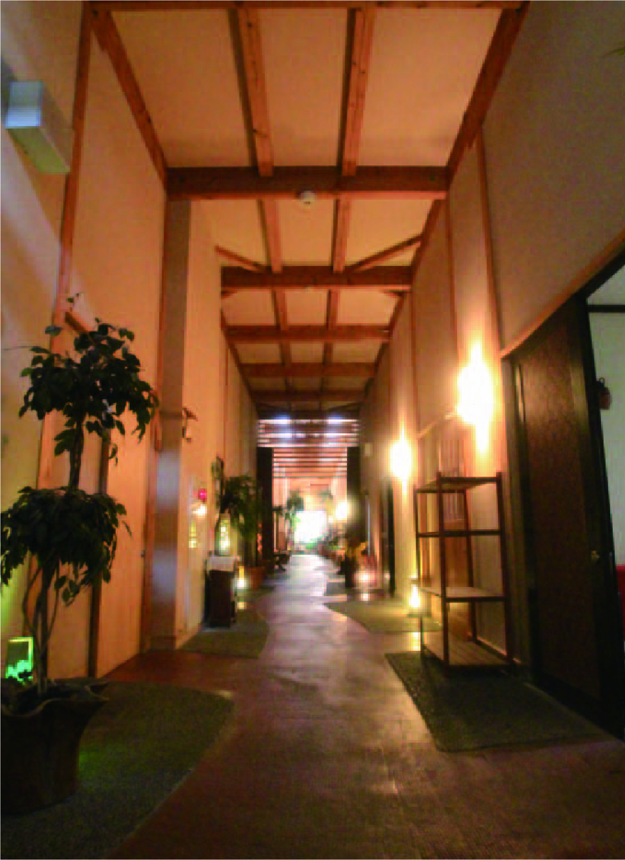 店内廊下